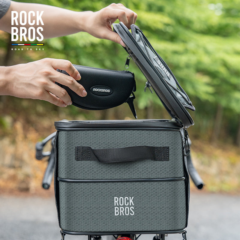 rockbros-road-to-sky-foldable-trunk-bag16.8l-expandable-bike-rack-bag