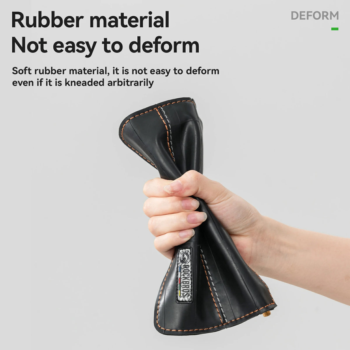 sustainable-eco-friendly-recycled-tire-bike-wallet-0.7l-road-to-sky