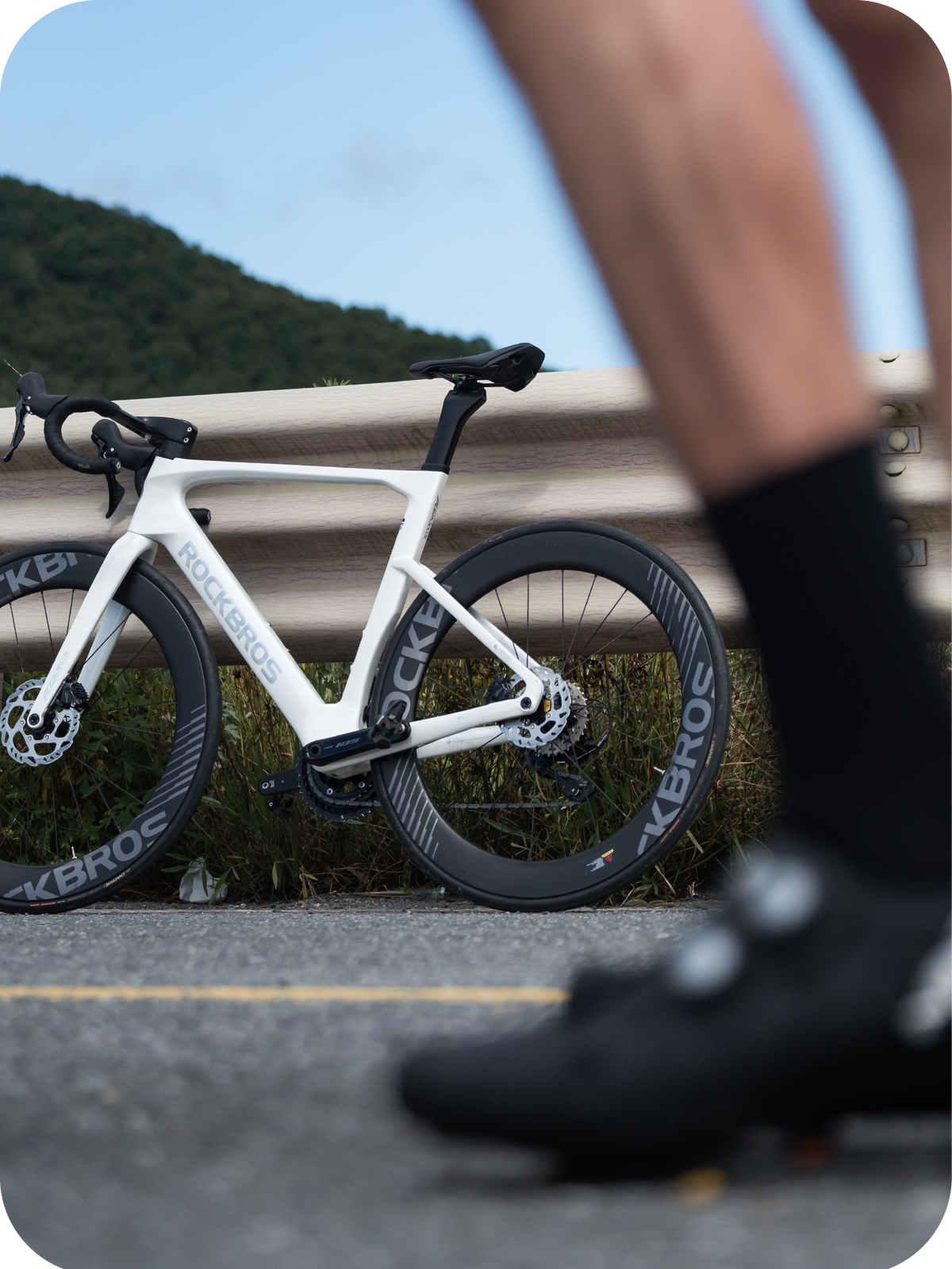 ROCKBROS road bike for speed and endurance rides