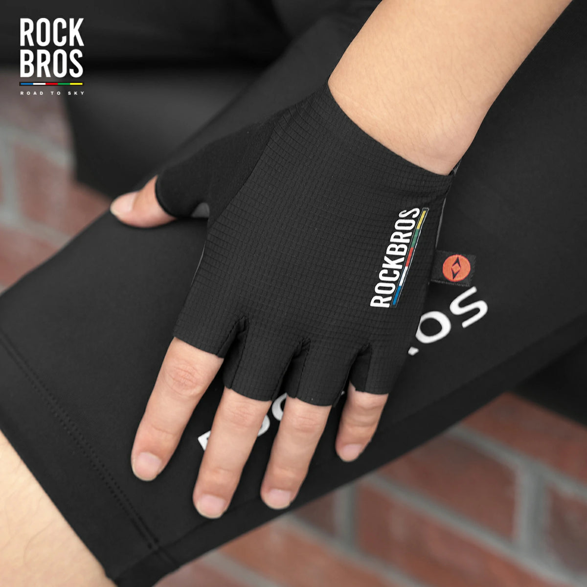 ROAD TO SKY Elastic Interface® Cycling Short Finger Gel Padded Gloves